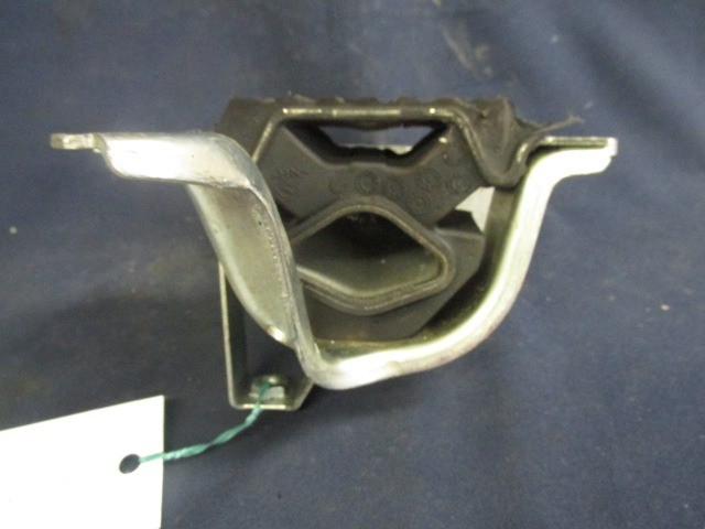 Fiat Panda II. 51749797 számú motortartó gumibak 