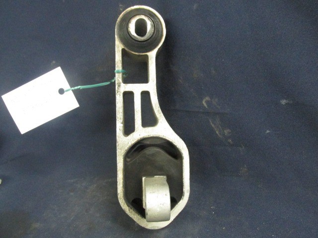 Fiat Linea 51782206 számú alsó kitámasztó gumibak