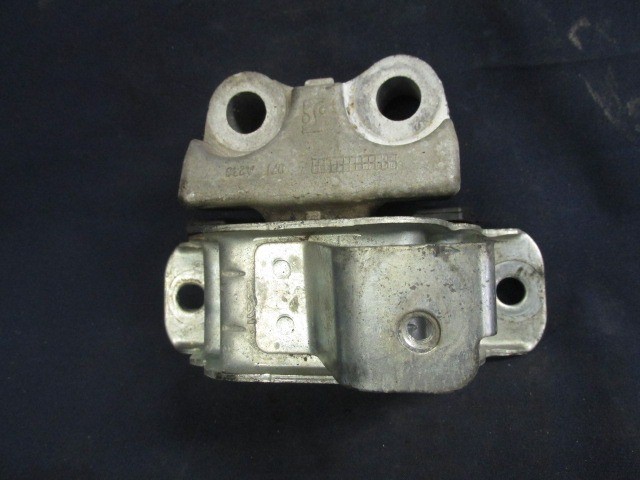 Fiat Linea, Doblo 2009-2022 1,3 16v Diesel váltótartó gumibak 51813603