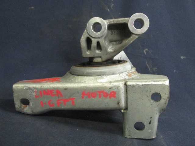 Fiat Linea 51845495 számú motortartó gumibak 