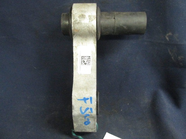 Fiat 500 1,3 16v Diesel alsó kitámasztó gumibak 51854037