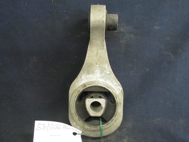 Fiat Bravo, Lancia Delta 1,6 16v Diesel alsó kitámasztó gumibak 51910857