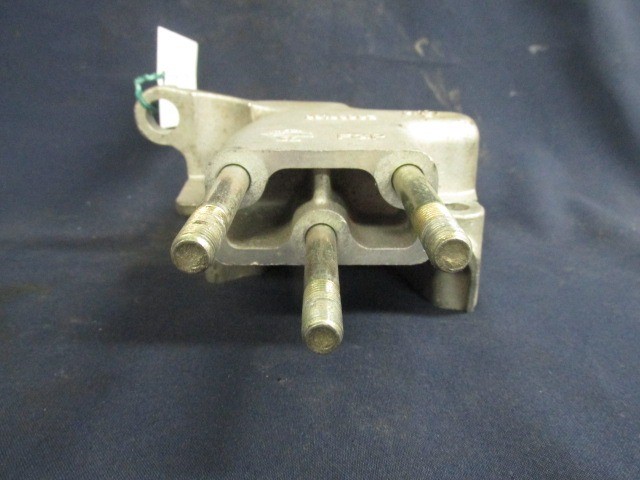 Fiat Panda II. 1,2 8v benzin motortartó alubak 55193002