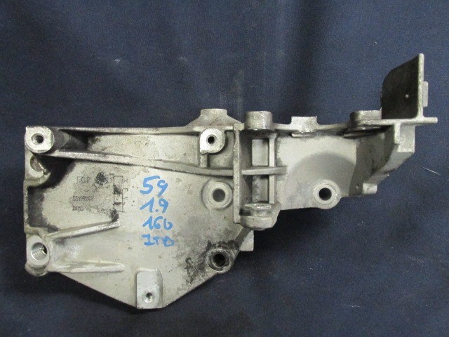 Alfa Romeo 159 1,9 16v Mjet szervószivattyú tartó alubak  55197248