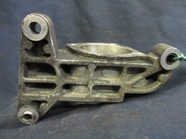 Fiat Bravo 2007-2014 féltengely tartó alubak 55203363