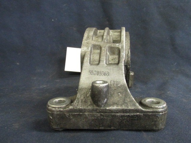 Fiat Bravo 2007-2014 féltengely tartó alubak 55203363