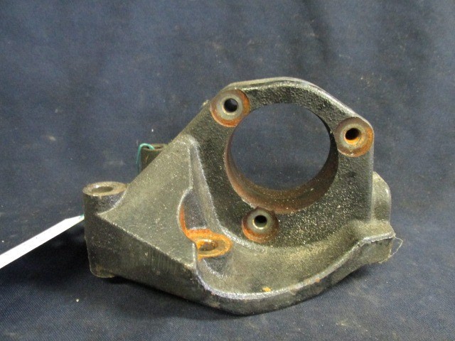 Fiat 500 Abarth / Grande Punto/Linea 55207507 számú féltengely tartó alubak 