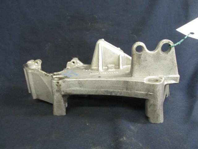 Fiat Linea/Qubo/Strada 55208369 számú motortartó alubak 