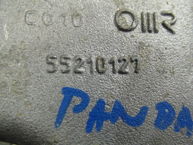Fiat Panda II. 55210127 számú motortartó alubak 