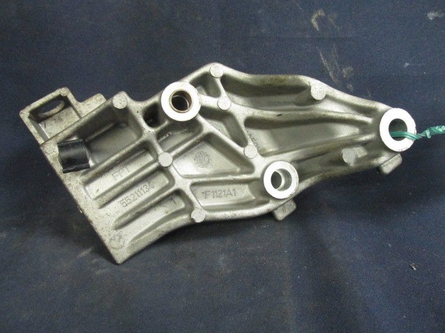 Fiat Linea/ Doblo 55211134 számú szervószivattyú tartó alubak 