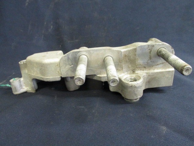 Alfa Romeo Giulietta, 159, Brera, Spider, Fiat Bravo, Doblo, Lancia Delta motortartó alubak 55212300