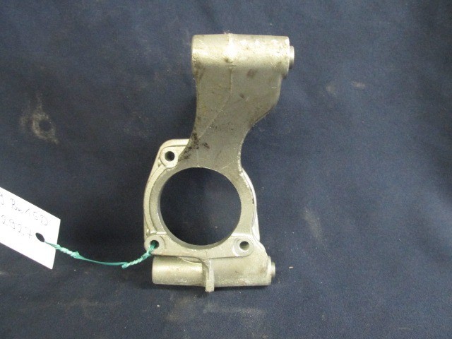 Fiat Bravo és Alfa Romeo Giulietta 55222927 számú féltengely tartó alubak