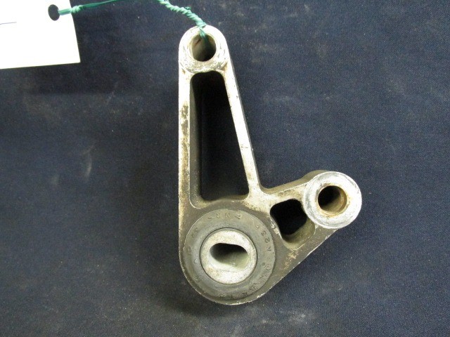 Fiat Grande Punto, Alfa Romeo MiTo benzines alsó kitámasztó gumibak 55700439