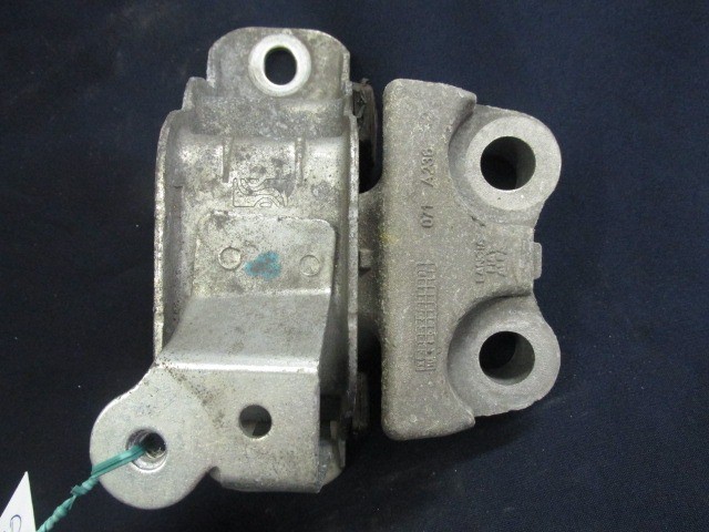 Alfa Romeo, Fiat váltótartó gumibak 55702833