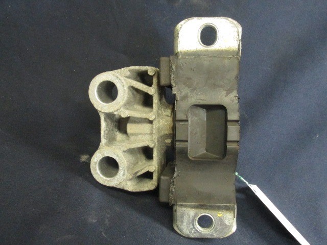 Alfa Romeo, Fiat váltótartó gumibak 55702833