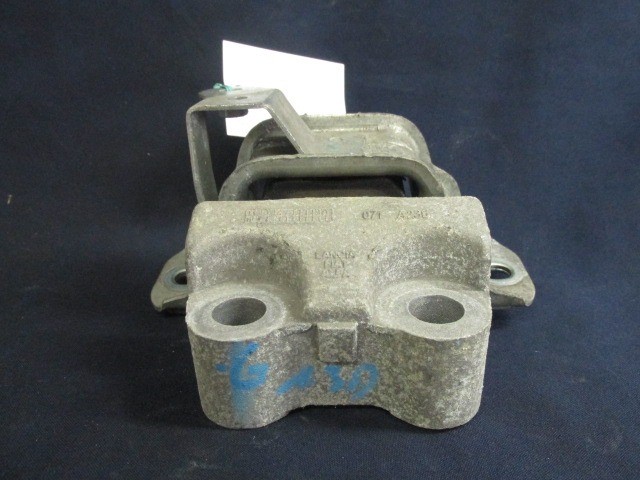 Alfa Romeo, Fiat váltótartó gumibak 55702833