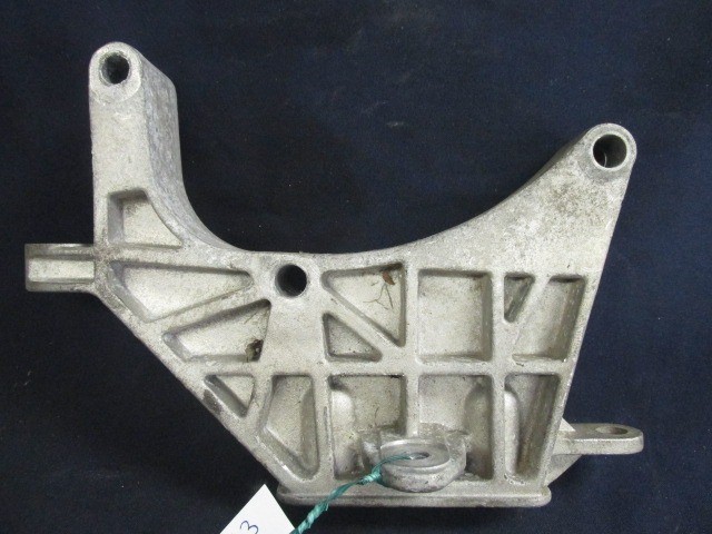 Alfa Romeo, Fiat 1,3 16v Mjet váltótartó alubak  55702834