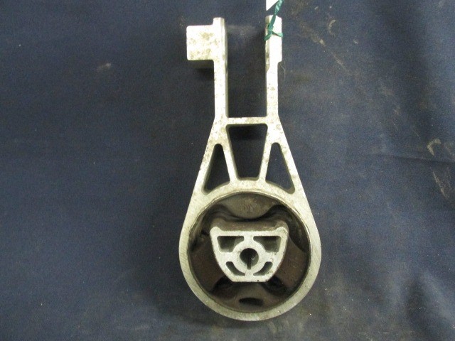 Fiat Grande Punto 1,9 8v Diesel alsó kitámasztó gumibak 55703436