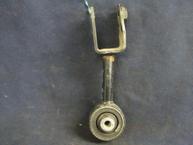 Alfa Romeo 147, 156, Gt  benzin felső kitámasztó gumibak 60652899