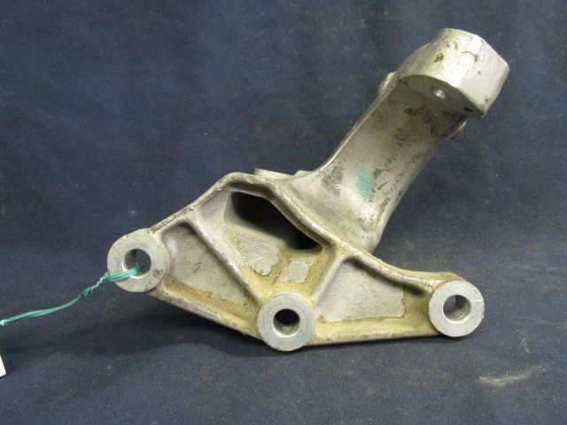 Lancia Thesis 3,0-3,2 V6 benzin váltótartó alubak 60667189