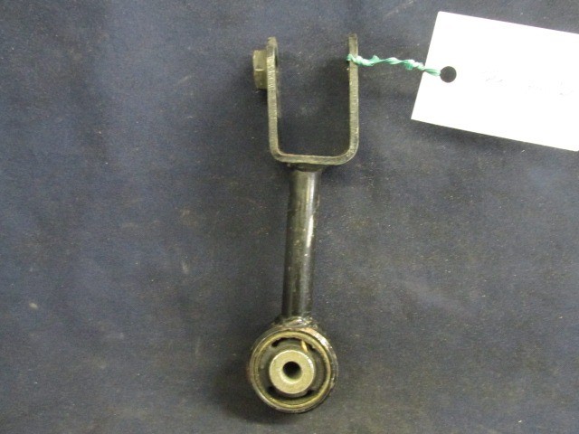 Alfa Romeo 145/146  82448242 számú felső kitámasztó gumibak