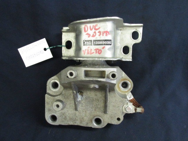 Fiat Ducato 1358696080 számú váltótartó gumibak 