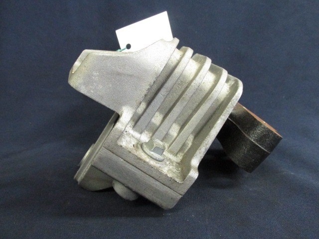 Fiat Freemont K05147131AD  számú motortartó gumibak 