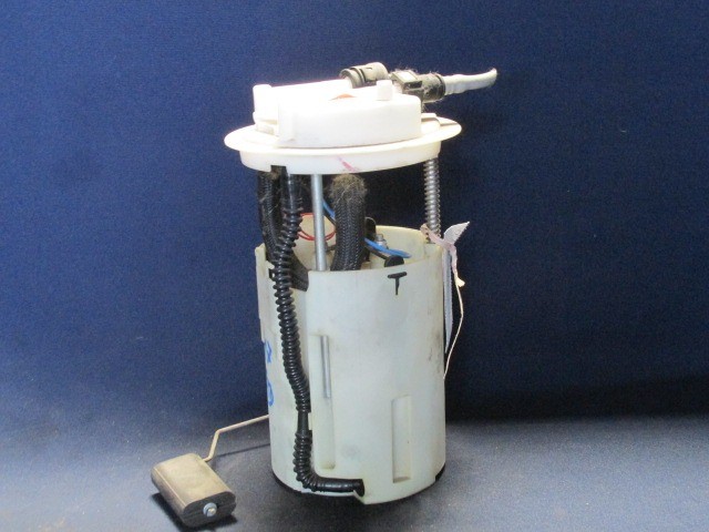 Alfa Romeo 147  1,9 8v Diesel üzemanyag szivattyú 46557116