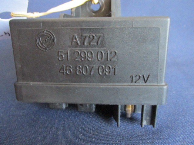 Fiat Punto III. 46807091 számú izzító relé