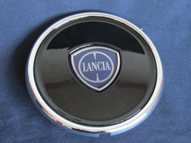 Lancia Ypsilon III. 2011-  alufelni közép kupak 51994885