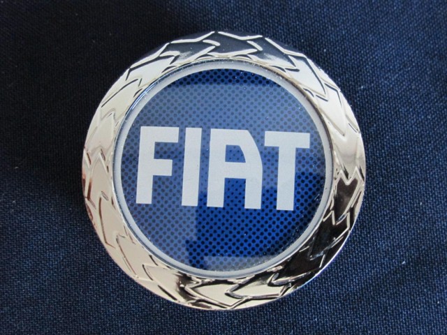 Fiat 5 cm átmérőjű, kék színű, gyári új felni közép kupak 51716379