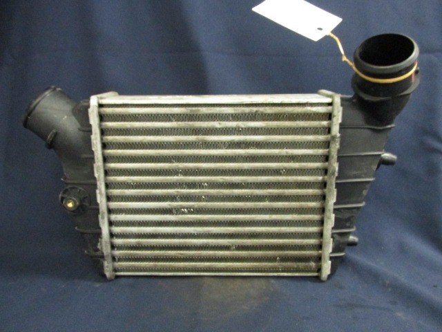 Lancia Lybra 1550789 számú intercooler