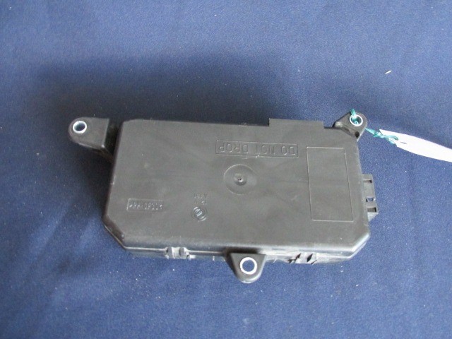 Lancia Ypsilon 2003-2011 bal oldali ablakemelő vezérlő 46779242