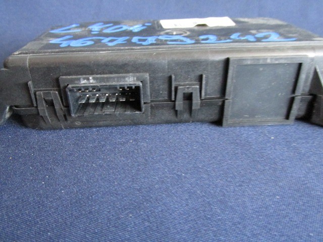 Lancia Ypsilon 2003-2011 bal oldali ablakemelő vezérlő 46779242