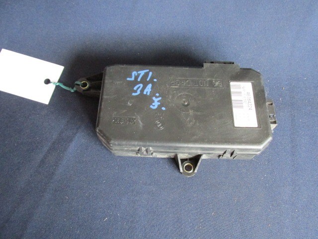 Fiat Stilo jobb oldali ablakemelő vezérlő 46784224