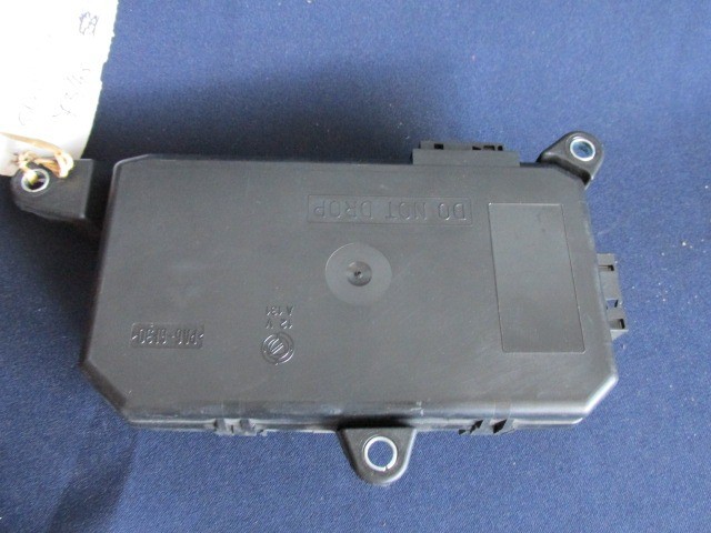 Fiat Stilo bal oldali ablakemelő vezérlő 51711367