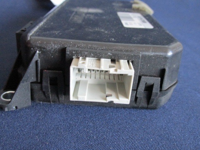 Fiat Idea, Lancia Musa bal oldali ablakemelő vezérlő 51747358