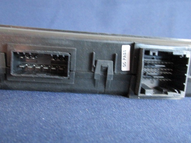 Alfa Romeo 159 jobb oldali ablakemelő vezérlő 60693263