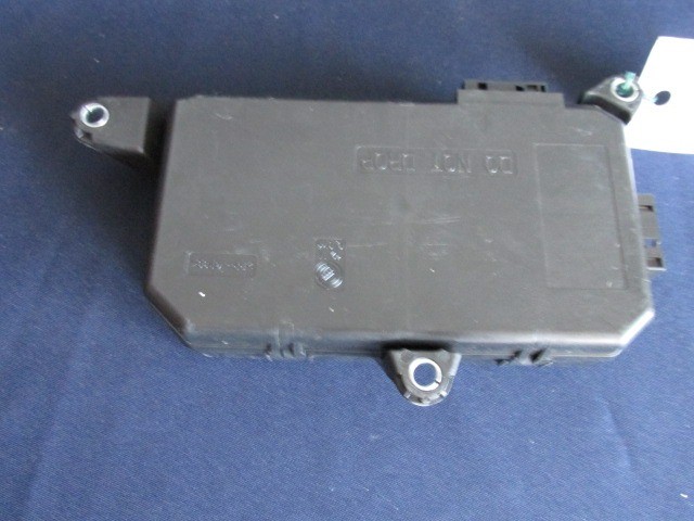 Alfa Romeo 159 bal oldali ablakemelő vezérlő 60694285