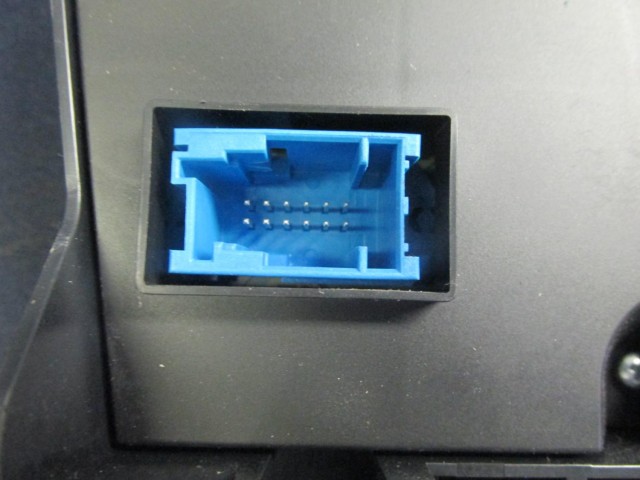 Fiat Bravo 2007-2014 digitklímás fűtéskapcsoló, tekerő gombok ragadnak  735482711