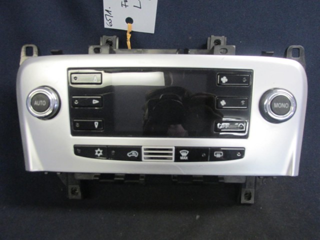 Lancia Delta 2008-2014 digit fűtéskapcsoló 735487107