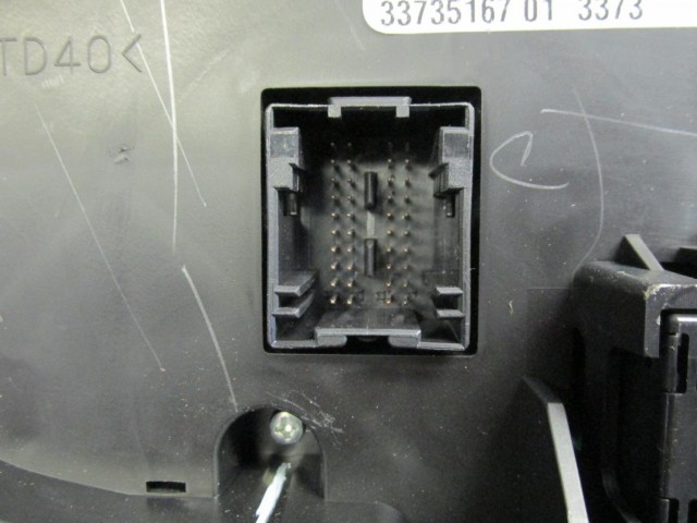 Fiat 500 735576405 számú fűtéskapcsoló