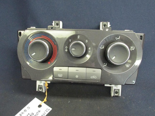 Fiat Bravo 2007-2014 manuál klímás fűtéskapcsoló 5G7846100