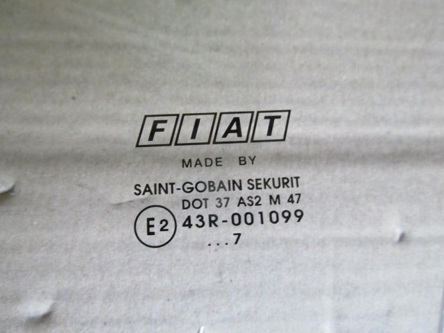 Fiat Bravo 2007-2014 bal első lejáró,zöld színű üveg 51788740