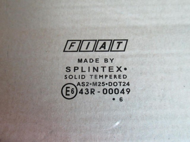 Fiat Croma jobb hátsó, lejáró,zöld színű üveg