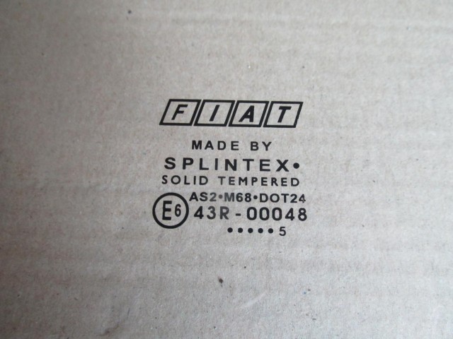 Fiat Punto II. III. 5 ajtós jobb első, lejáró ,zöld színű üveg 188 alváz kód