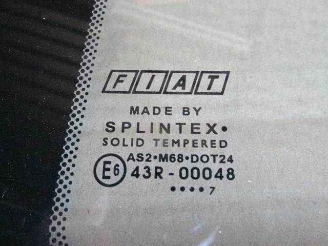 Fiat Grande Punto 3 ajtós bal hátsó,fix,zöld színű üveg