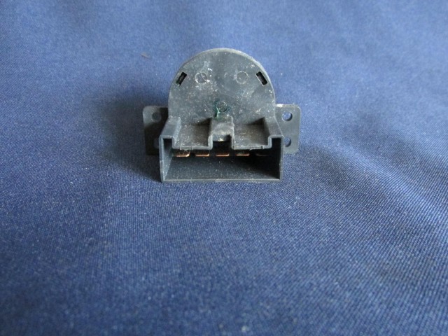 Fiat Doblo, Stilo, Punto II-III. , Seicento, Brava, Bravo gyári új,  nem klímás fűtés kapcsoló 82486392