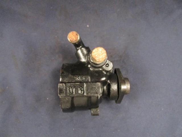 Alfa Romeo 145/146/156/166 46533006 számú kormányszervó szivattyú