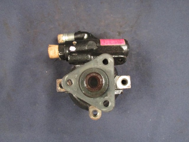 Alfa Romeo, Fiat kormányszervó szivattyú 46534757